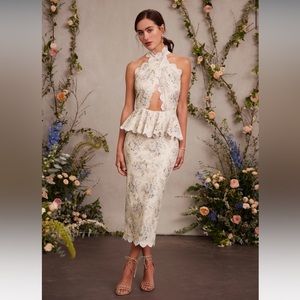 V Chapman Daisy Dress in blue bouquet